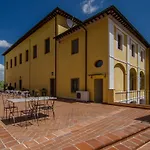 Cheli 3* Lucca