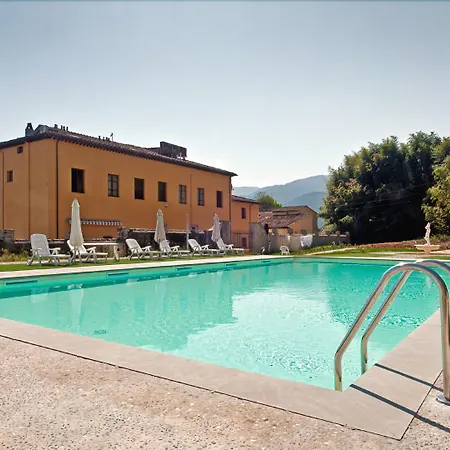 ホテル チェリ ルッカ