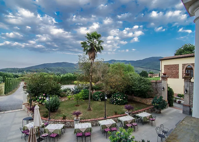 Cheli Hotel